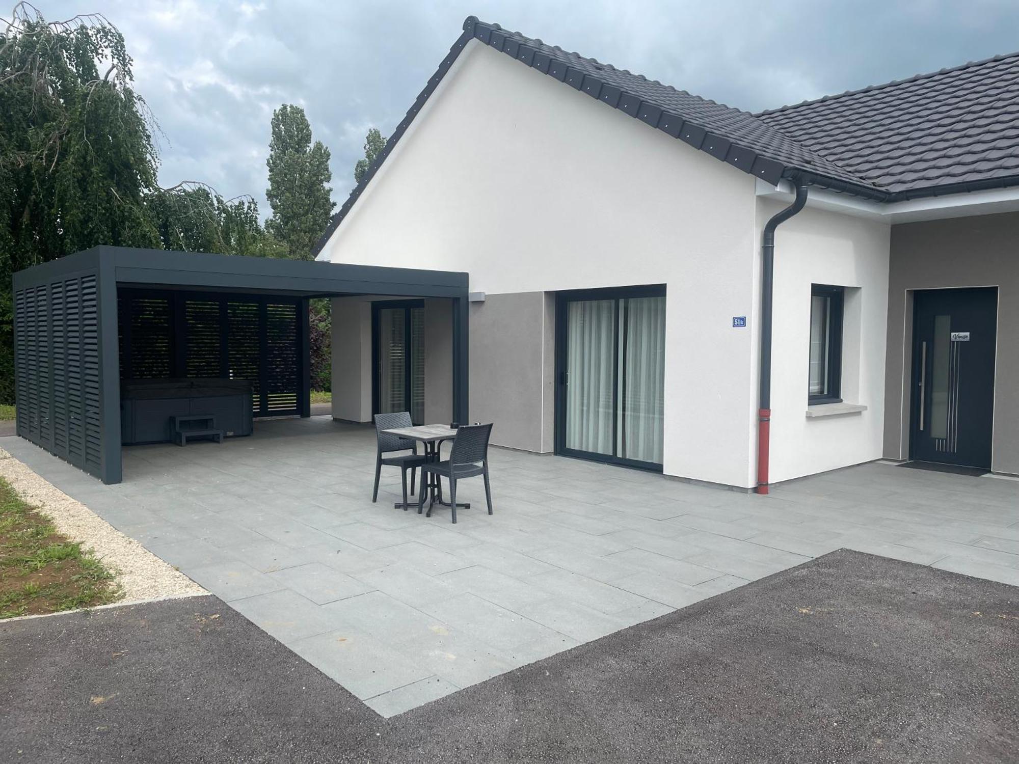 Logis Hotel Restaurant La Vraine Gironcourt-sur-Vraine Kültér fotó